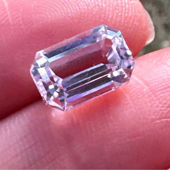 Natural Pink Color Kunzite 3.90 Ct Kunzite Ring Size - Picture 3 of 16